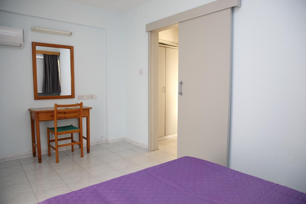 Alora Apartments Larnaca Buitenkant foto