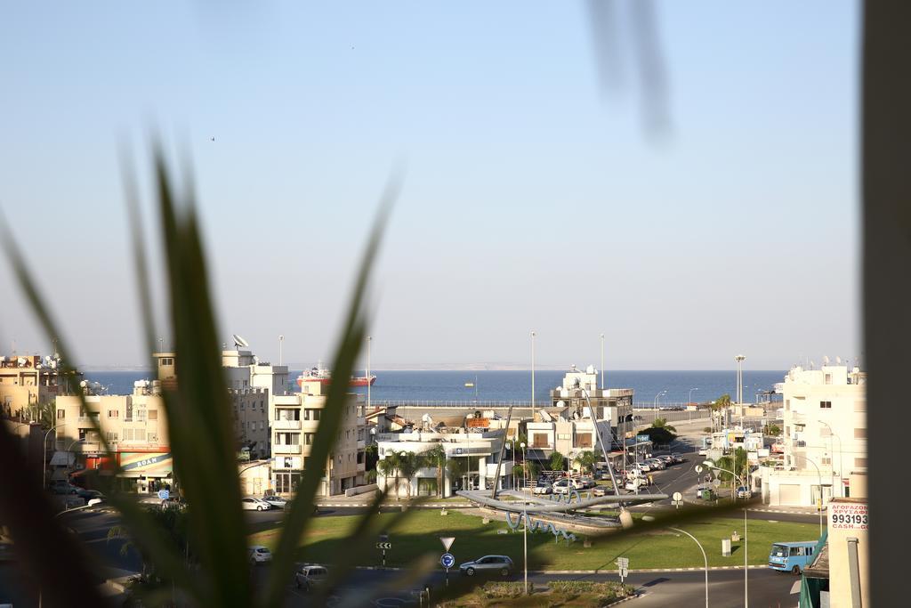 Alora Apartments Larnaca Buitenkant foto