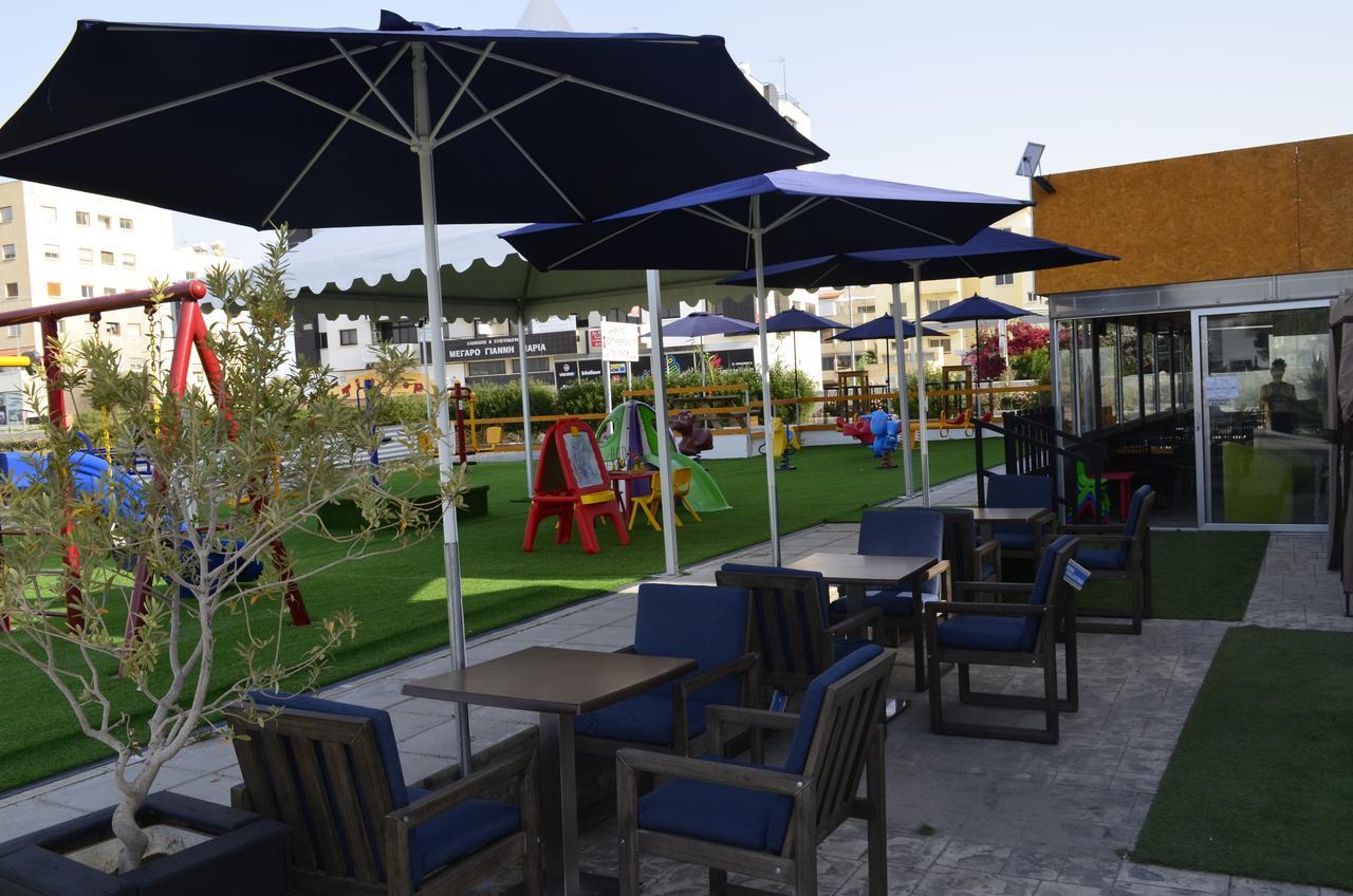 Alora Apartments Larnaca Buitenkant foto
